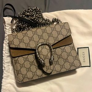 Gucci Dionysus GG Supreme Mini bag
